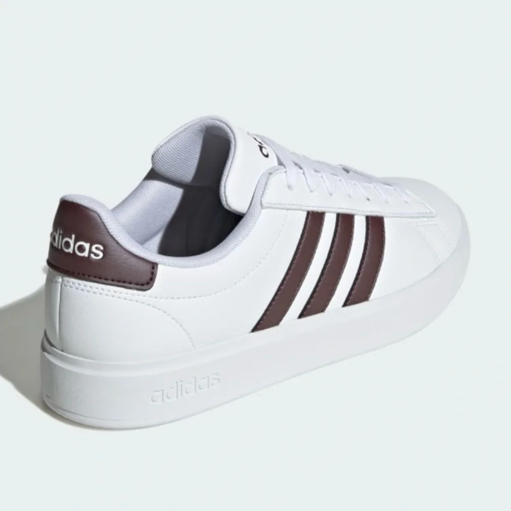 Adidas Grand Court 2.0 shoes NWT white & brown women’s 8.5